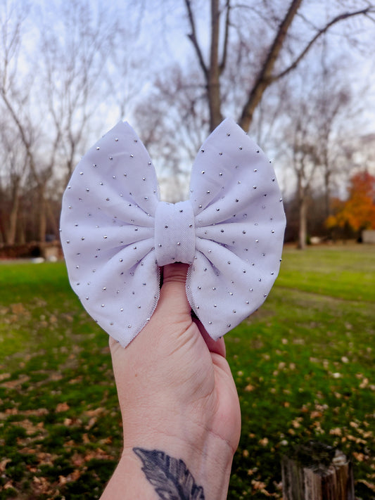 White Mesh Rhinestone (over solid white)